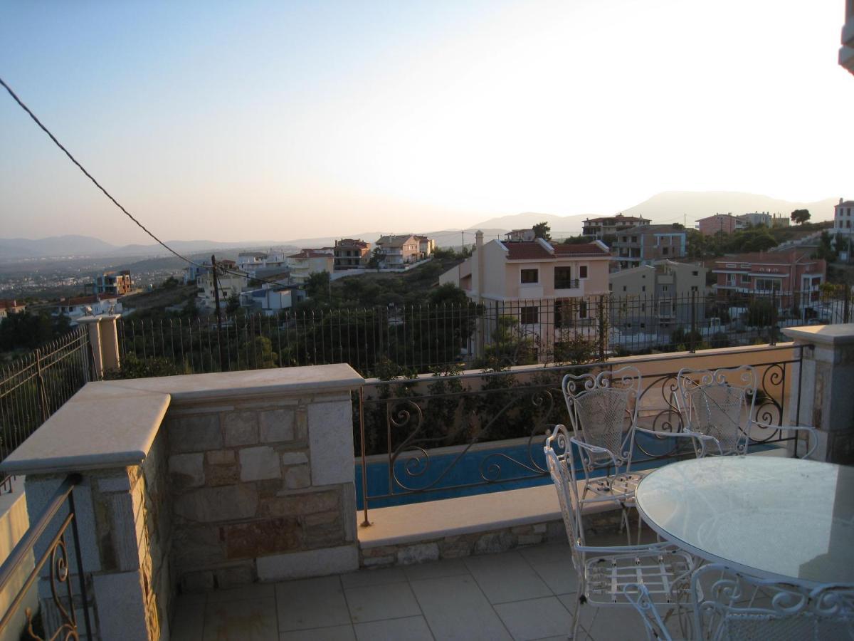 Apartment With A Garden, Bbq, Swimming Pool And Jacuzzi Dhráfi エクステリア 写真